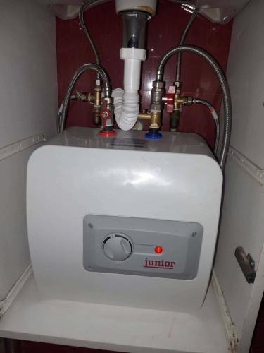 Instalare boiler electric 10 litri