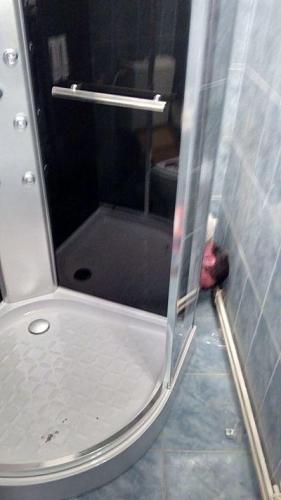 Instalare cabină duş